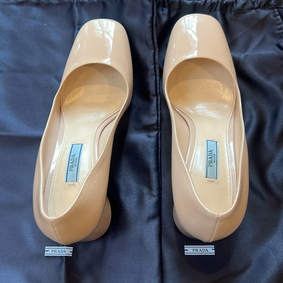 Prada patent leather nude block heel. Size 7 - Picture 4 of 6